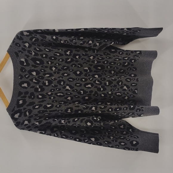 Lucky Brand Black & Gray Leopard Print Pullover Crew Neck Sweater Size 2X - Picture 6 of 6
